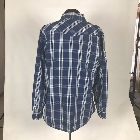 Men’s button up plaid casual shirt - Picture 3 of 5